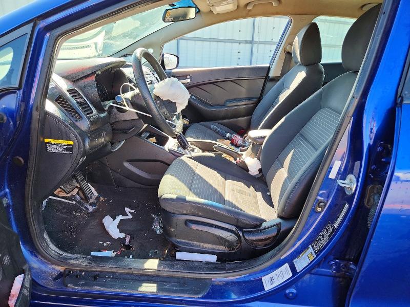2017 Kia Forte მანქანა იყიდება აუქციონზე, vin: 3KPFL4A70HE131808, აუქციონის ნომერი: 51897206