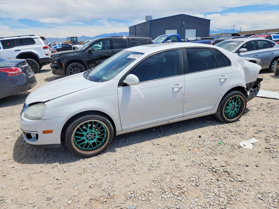 2010 Volkswagen Jetta მანქანა იყიდება აუქციონზე, vin: 3VWRZ7AJ8AM078485, აუქციონის ნომერი: 52726376