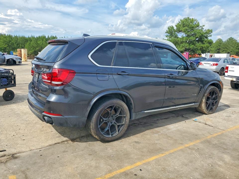 55109876 :رقم المزاد ، 5UXKR0C50F0P08052 vin ، 2015 Bmw X5 مزاد بيع
