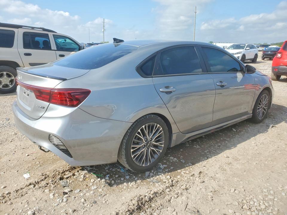 55442266 :رقم المزاد ، 3KPF54AD8NE481652 vin ، 2022 Kia Forte مزاد بيع
