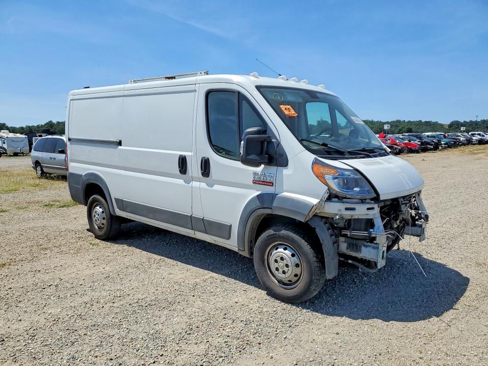 50438146 :رقم المزاد ، 3C6TRVAG9GE129990 vin ، 2016 Ram Promaster 1500 مزاد بيع