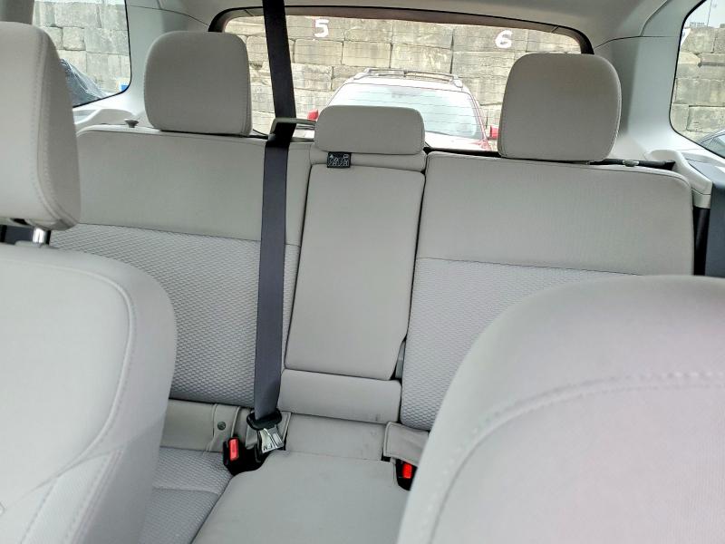 51070016 :رقم المزاد ، JF2SJAEC2HH478627 vin ، 2017 Subaru Forester مزاد بيع