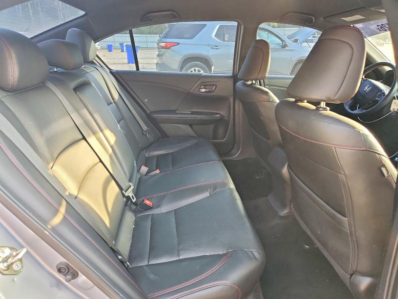 Продаж на аукціоні авто 2017 Honda Accord, vin: 1HGCR2F18HA128556, номер лоту: 54716126