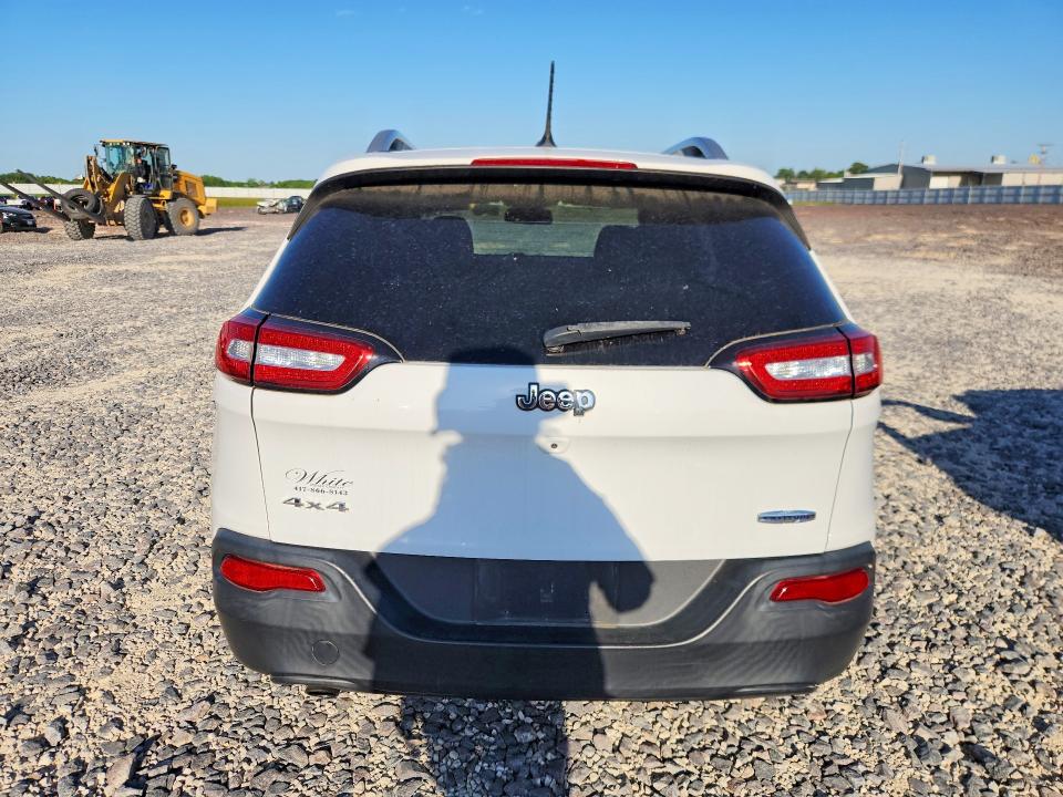 53259106 :رقم المزاد ، 1C4PJMCB7FW702502 vin ، 2015 Jeep Cherokee مزاد بيع