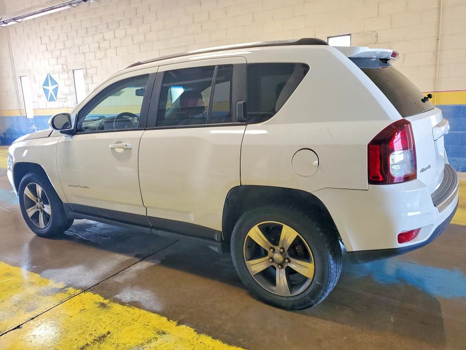 55179006 :رقم المزاد ، 1C4NJDEB2GD798699 vin ، 2016 Jeep Compass مزاد بيع