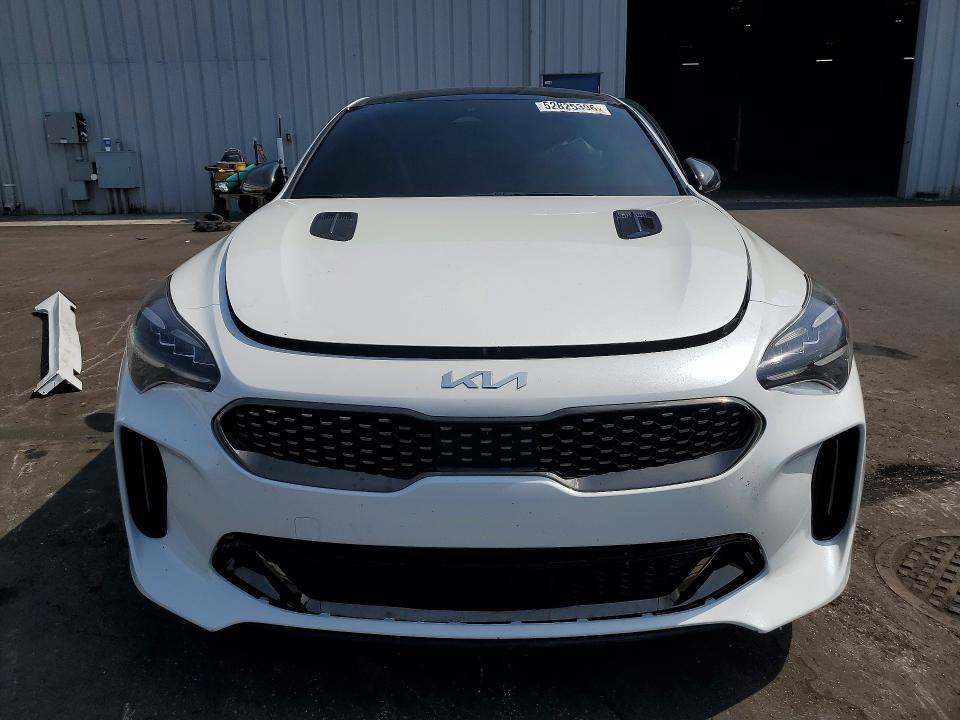 2022 Kia Stinger მანქანა იყიდება აუქციონზე, vin: KNAE45LC2N6119408, აუქციონის ნომერი: 52825396