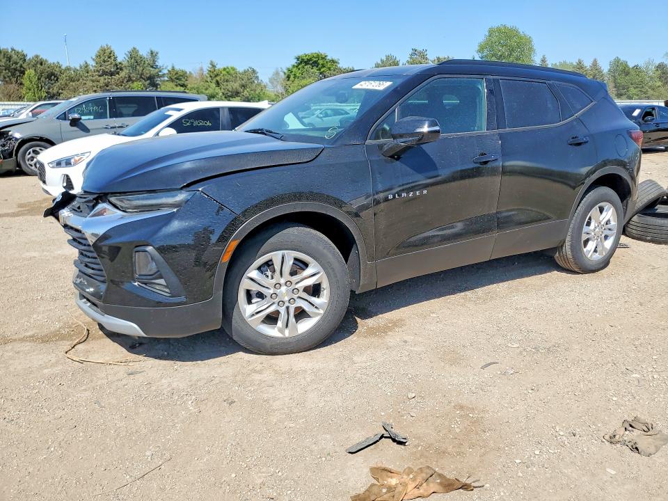 Продажа на аукционе авто 2021 Chevrolet Blazer, vin: 3GNKBHRS5MS545865, номер лота: 48161266