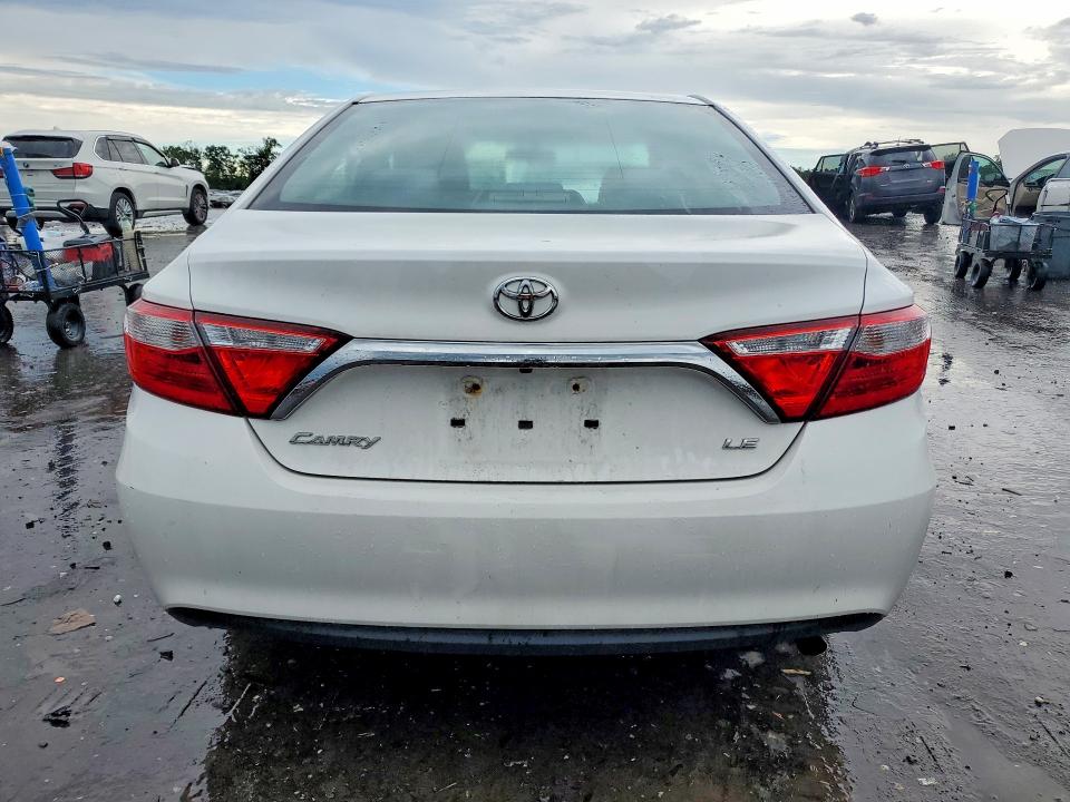 2017 Toyota Camry მანქანა იყიდება აუქციონზე, vin: 4T1BF1FK7HU341157, აუქციონის ნომერი: 55073586