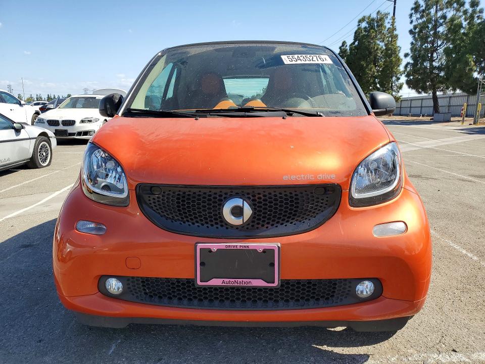 Продажа на аукционе авто 2018 Smart Fortwo, vin: WMEFJ9BA5JK265781, номер лота: 55435276