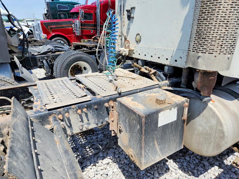 2003 Freightliner Columbia 1 მანქანა იყიდება აუქციონზე, vin: 1FUJA6CV93LL96629, აუქციონის ნომერი: 54896256