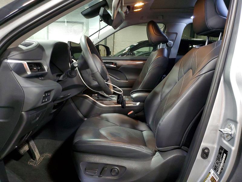 Продажа на аукционе авто 2023 Toyota Highlander Hybrid, vin: 5TDEBRCH4PS131316, номер лота: 54619856