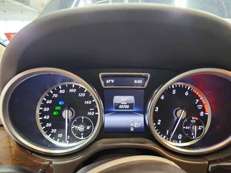 Продажа на аукционе авто 2015 Mercedes-benz Ml, vin: 4JGDA5HB2FA555340, номер лота: 72770905