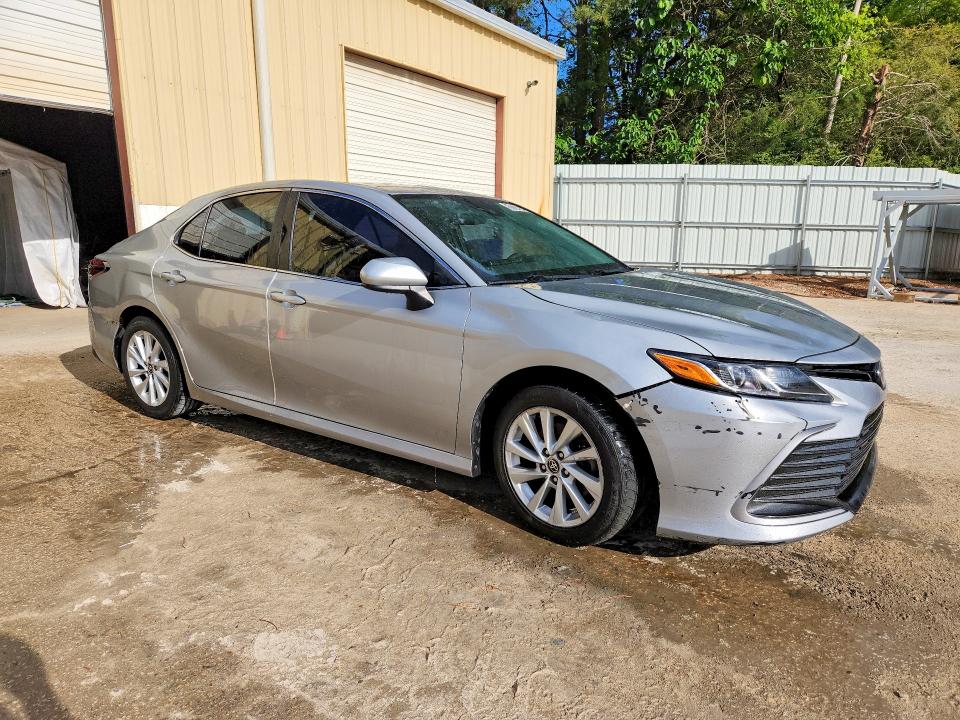 2021 Toyota Camry მანქანა იყიდება აუქციონზე, vin: 4T1C11AK1MU468801, აუქციონის ნომერი: 51724876