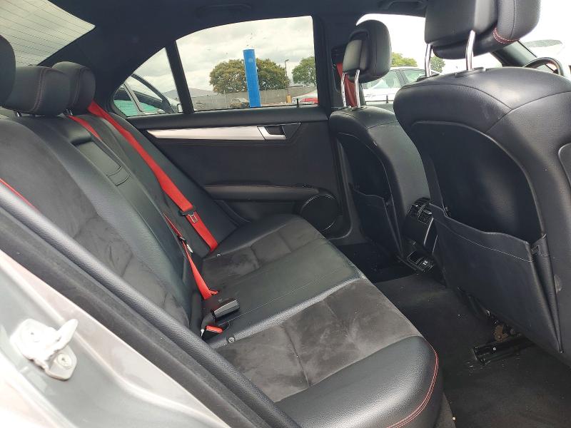 Продажа на аукционе авто 2013 Mercedes-benz C, vin: WDDGF4HB8DR281983, номер лота: 52057296