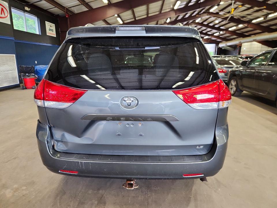 2014 Toyota Sienna მანქანა იყიდება აუქციონზე, vin: 5TDKK3DC0ES444430, აუქციონის ნომერი: 55369156
