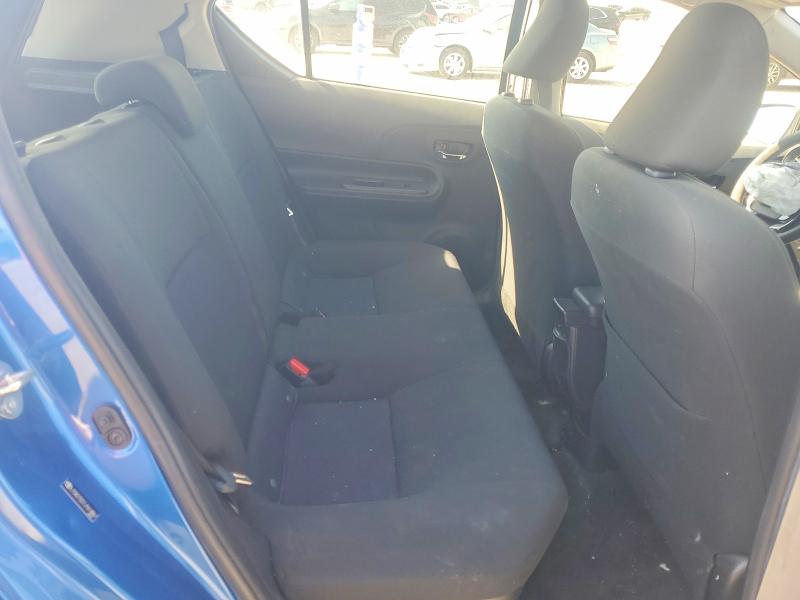 53379166 :رقم المزاد ، JTDKDTB37J1614867 vin ، 2018 Toyota Prius C مزاد بيع