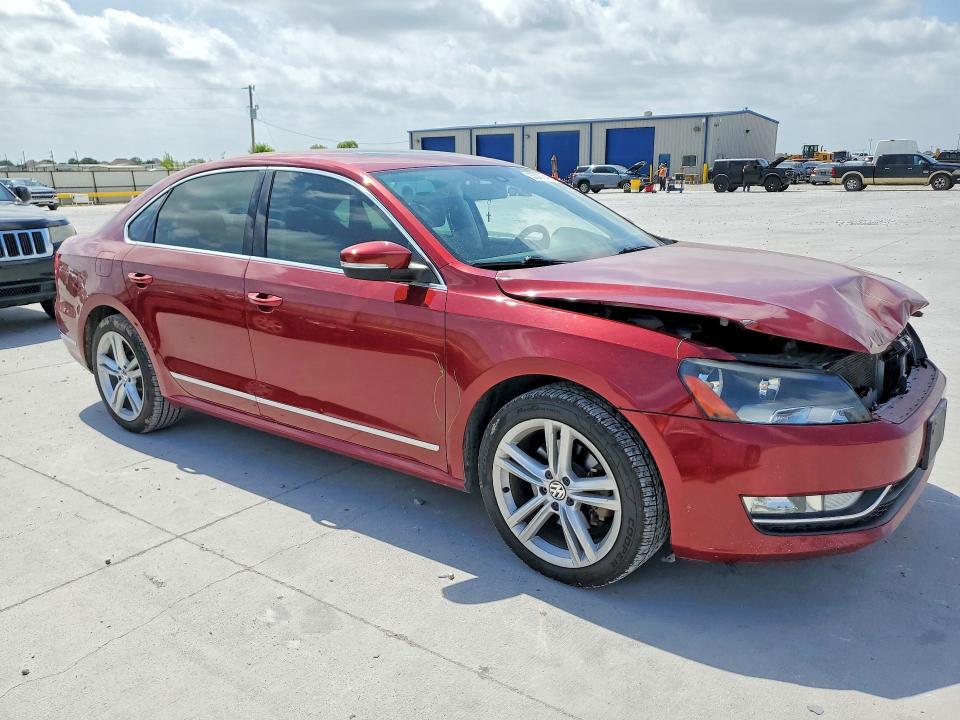 Продажа на аукционе авто 2015 Volkswagen Passat, vin: 1VWBS7A36FC041385, номер лота: 53779426
