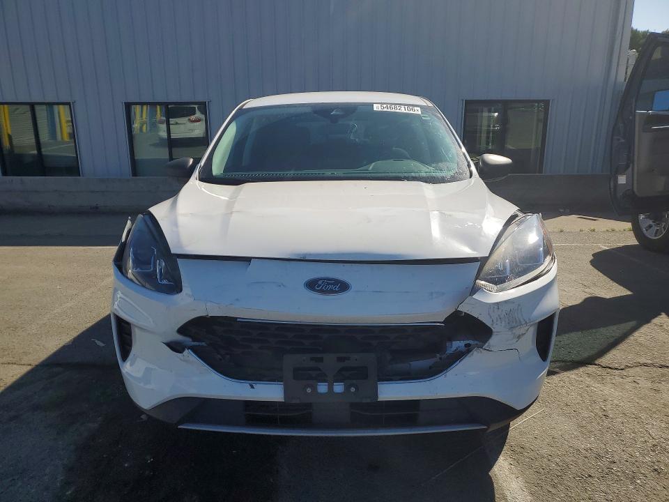 Продажа на аукционе авто 2022 Ford Escape, vin: 1FMCU0G67NUB63204, номер лота: 54682106