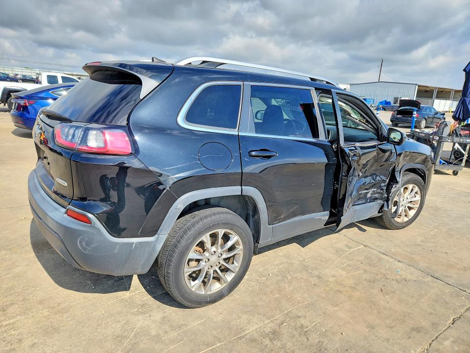54443346 :رقم المزاد ، 1C4PJLCB9KD109949 vin ، 2019 Jeep Cherokee مزاد بيع
