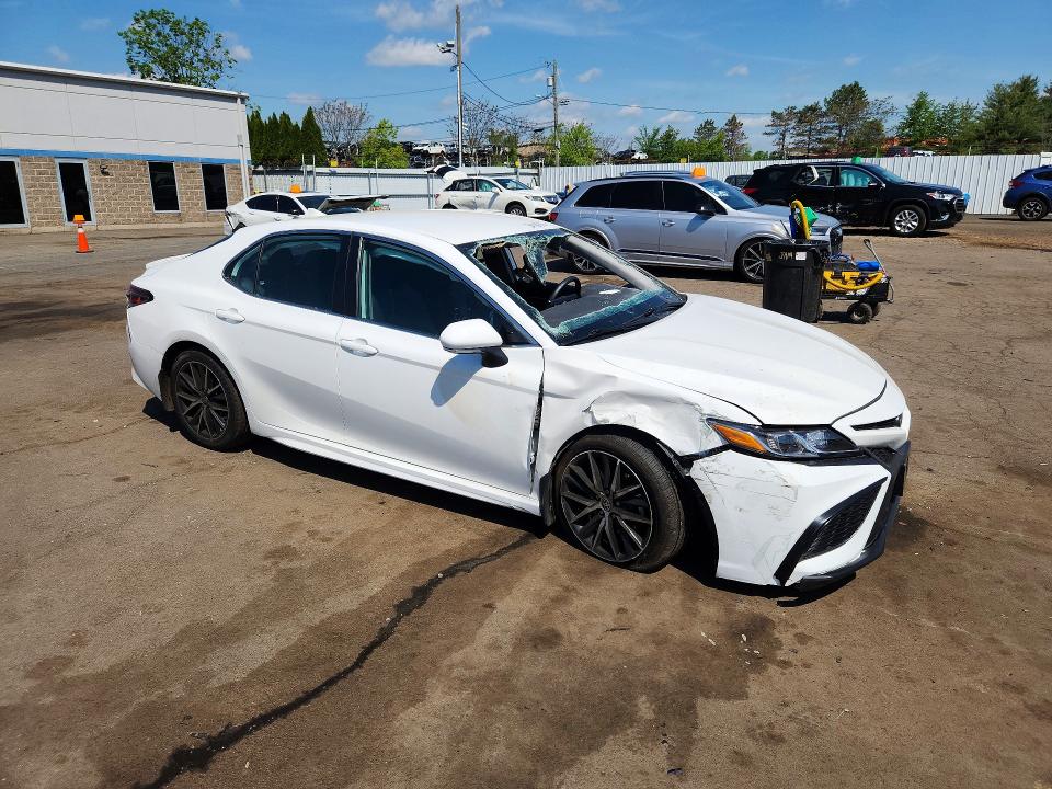 Продажа на аукционе авто 2023 Toyota Camry, vin: 4T1G11BKXPU089798, номер лота: 54100676