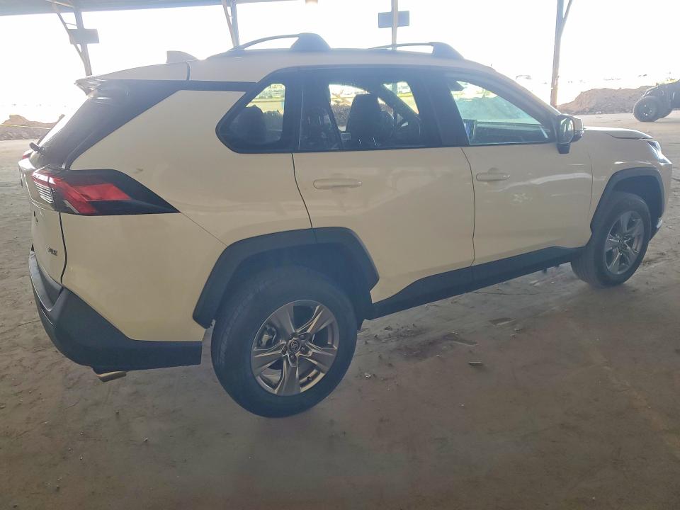 Продажа на аукционе авто 2024 Toyota Rav4, vin: 2T3W1RFV3RC268484, номер лота: 52360196