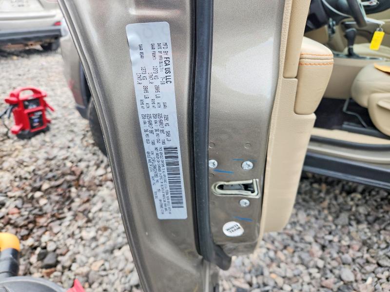 Продаж на аукціоні авто 2019 Jeep Cherokee, vin: 1C4PJLCB0KD247993, номер лоту: 52435236