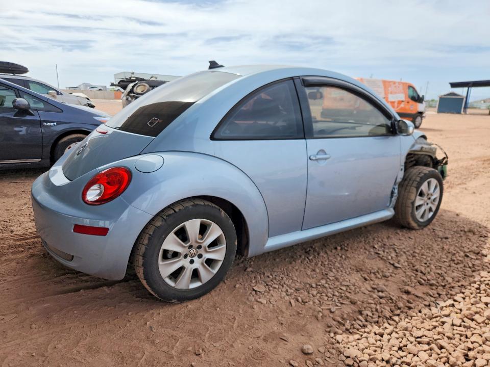 51913646 :رقم المزاد ، 3VWPW31C89M513706 vin ، 2009 Volkswagen New Beetle مزاد بيع
