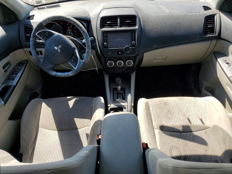 52151996 :رقم المزاد ، JA4AR3AU7JZ003353 vin ، 2018 Mitsubishi Outlander Sport مزاد بيع