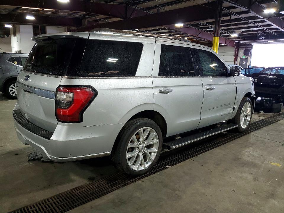 2019 Ford Expedition მანქანა იყიდება აუქციონზე, vin: 1FMJU1MT7KEA17379, აუქციონის ნომერი: 53950006
