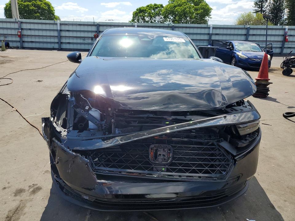Продажа на аукционе авто 2025 Honda Accord, vin: 1HGCY1F47SA043805, номер лота: 51561626