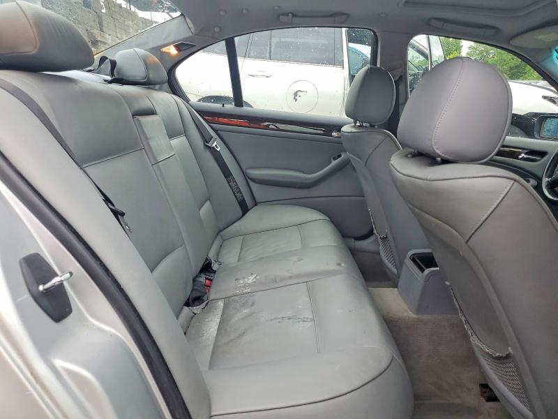 54403156 :رقم المزاد ، WBAEV33464KW15618 vin ، 2004 Bmw 325 مزاد بيع