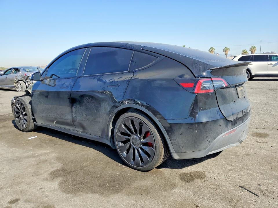 54465456 :رقم المزاد ، 7SAYGDEF7NF407781 vin ، 2022 Tesla Model Y مزاد بيع