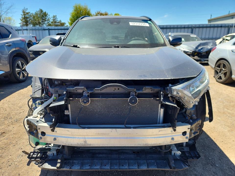 2021 Toyota Rav4 მანქანა იყიდება აუქციონზე, vin: 2T3B1RFV4MC147129, აუქციონის ნომერი: 52312296