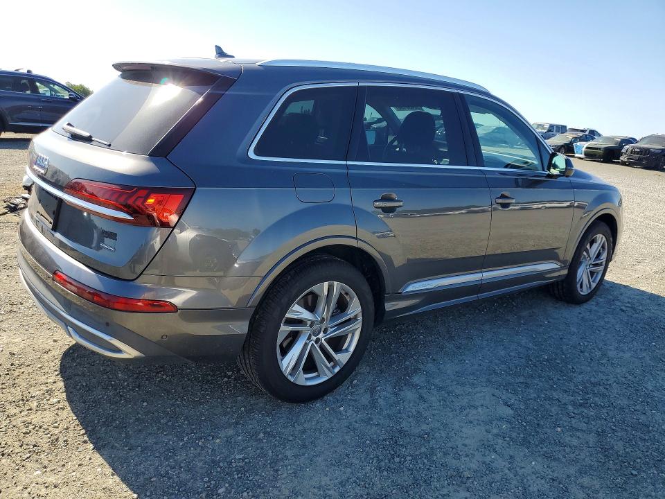 52436196 :رقم المزاد ، WA1LXAF7XLD002820 vin ، 2020 Audi Q7 مزاد بيع