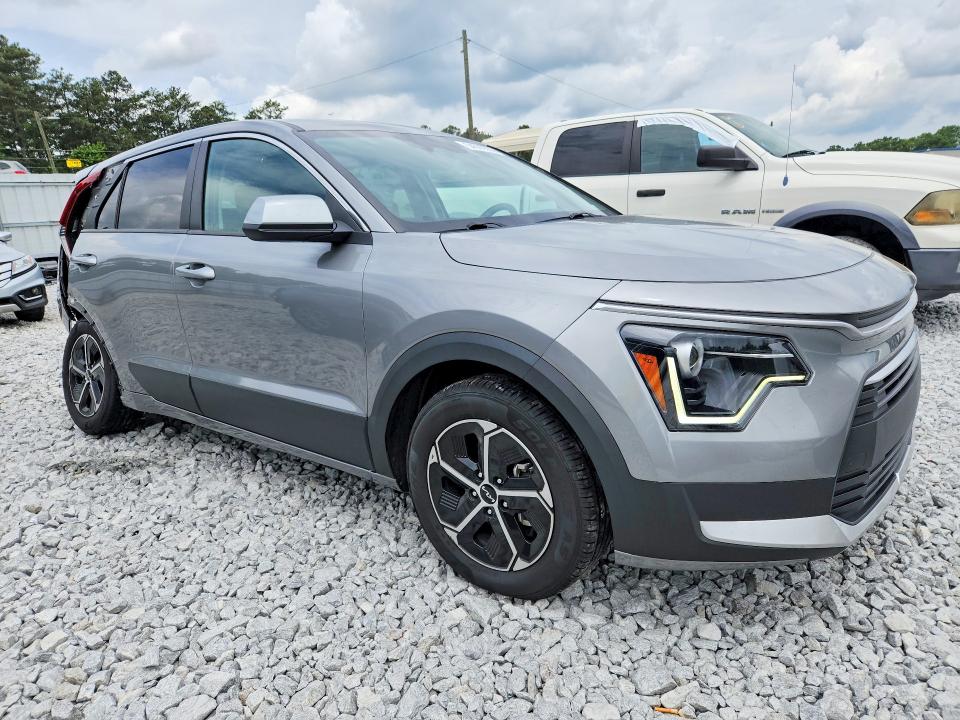 Продаж на аукціоні авто 2023 Kia Niro, vin: KNDCP3LEXP5061161, номер лоту: 54592856