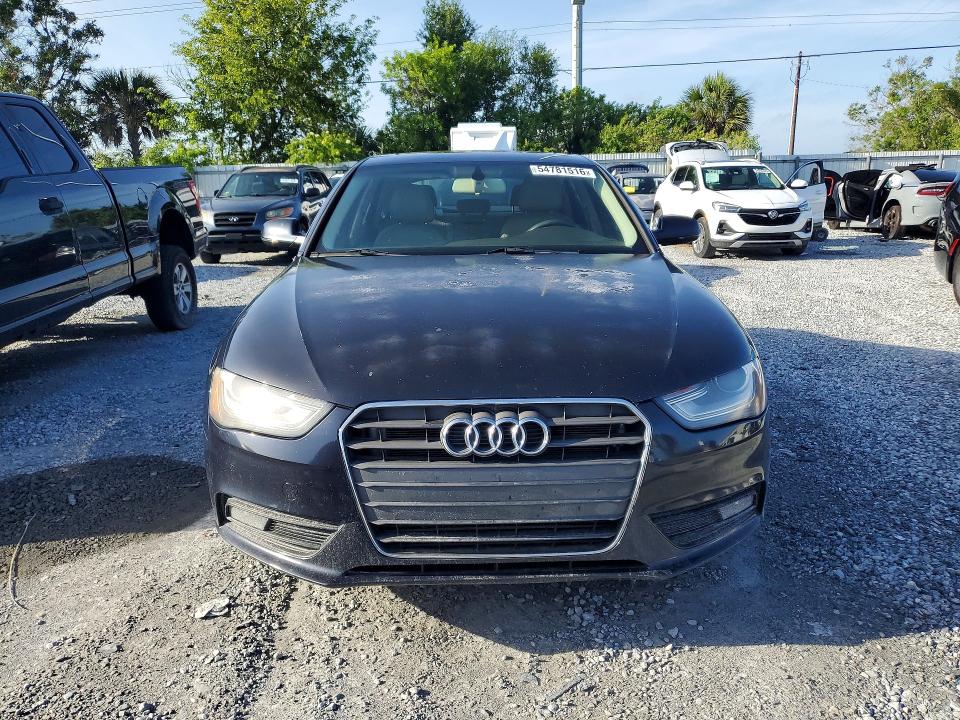 2013 Audi A4 მანქანა იყიდება აუქციონზე, vin: WAUAFAFL2DN025482, აუქციონის ნომერი: 54781516