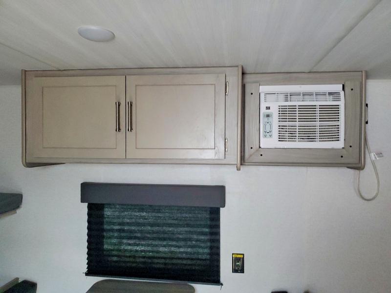 Продажа на аукционе авто 2024 Keystone Springdale, vin: 4YDTSGG11RW103028, номер лота: 55191606