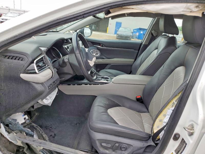 Продажа на аукционе авто 2018 Toyota Camry, vin: 4T1B11HK3JU113982, номер лота: 53973036