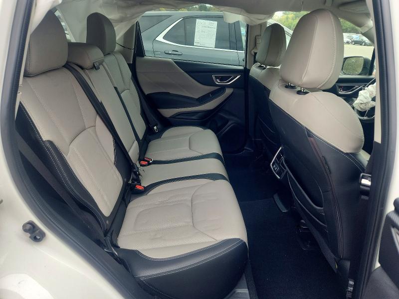 Продажа на аукционе авто 2022 Subaru Forester, vin: JF2SKANC3NH442454, номер лота: 51950006