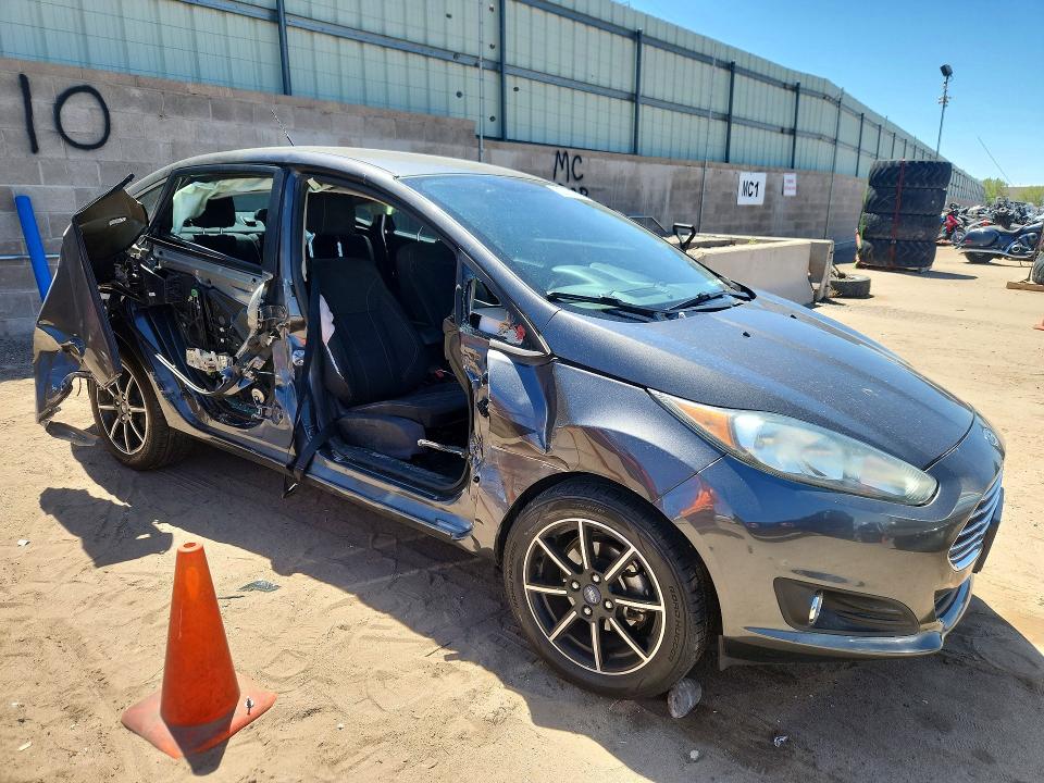 52575366 :رقم المزاد ، 3FADP4BJ7JM130355 vin ، 2018 Ford Fiesta مزاد بيع