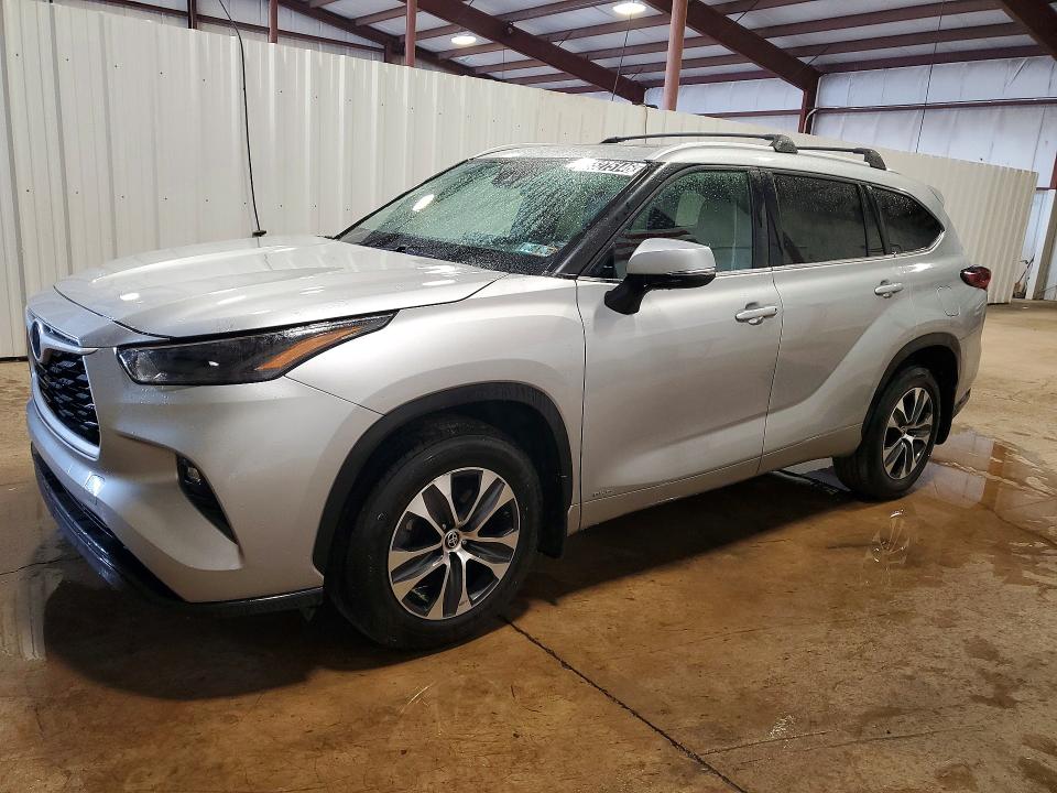 55275146 :رقم المزاد ، 5TDKBRCH6RS607815 vin ، 2024 Toyota Highlander Hybrid مزاد بيع