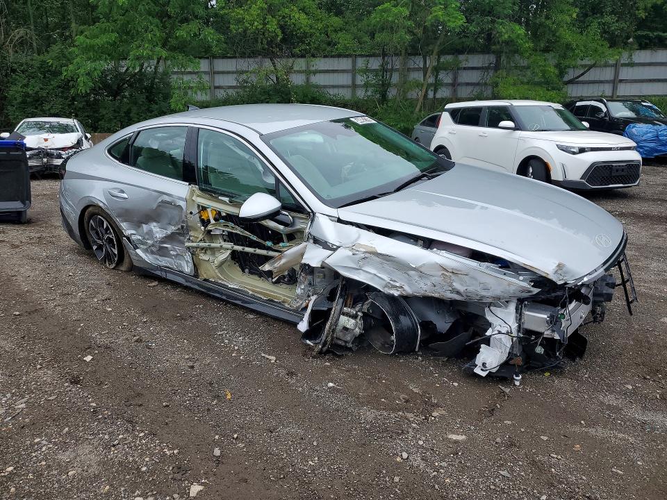2025 Hyundai Sonata მანქანა იყიდება აუქციონზე, vin: KMHL64JA3SA509776, აუქციონის ნომერი: 54482176