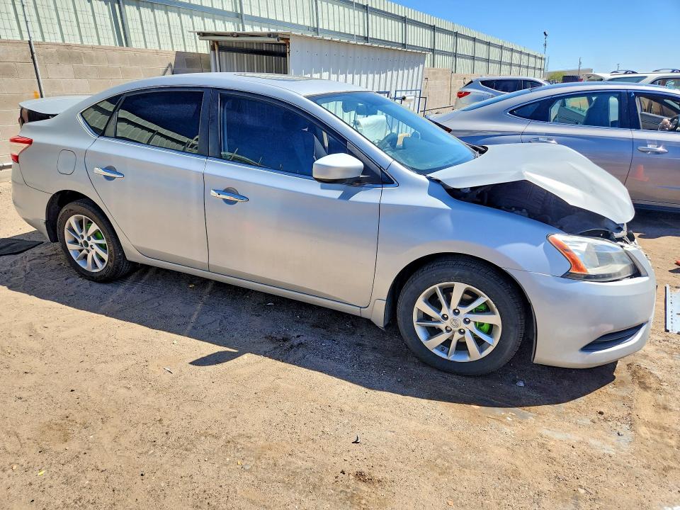 52803986 :رقم المزاد ، 3N1AB7AP7FY313177 vin ، 2015 Nissan Sentra مزاد بيع