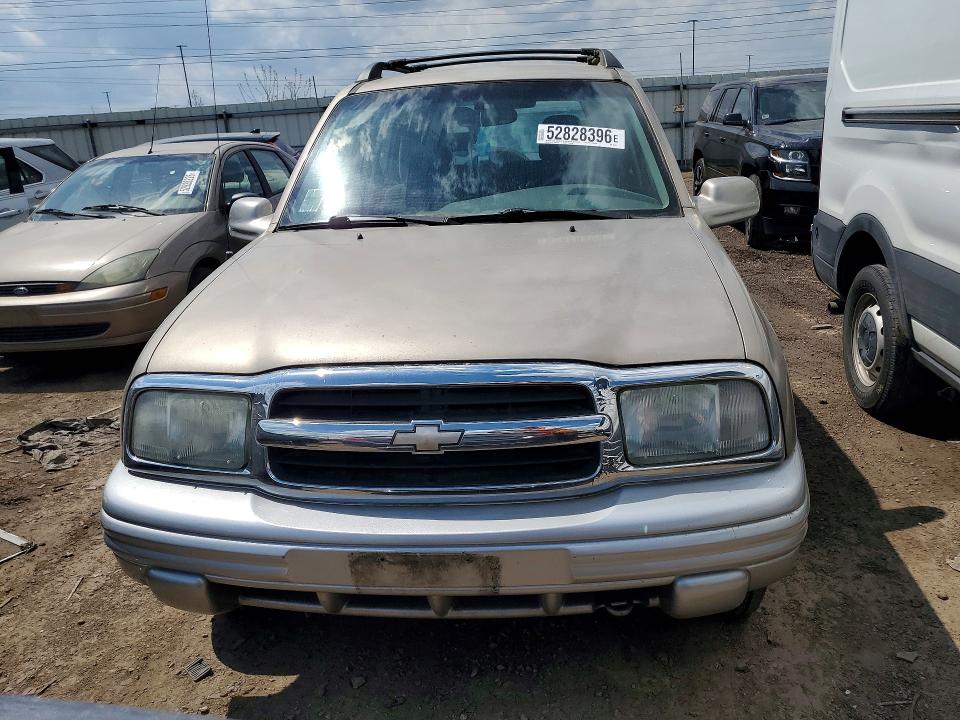 2002 Chevrolet Tracker მანქანა იყიდება აუქციონზე, vin: 2CNBJ634426925409, აუქციონის ნომერი: 52828396