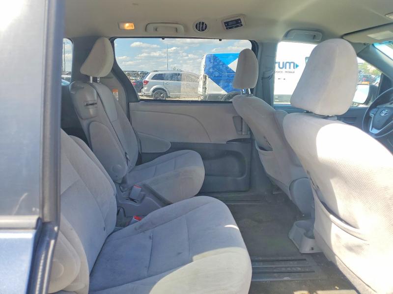 Aukcja sprzedaży 2017 Toyota Sienna, vin: 5TDKZ3DC1HS821282, numer aukcji: 52809466