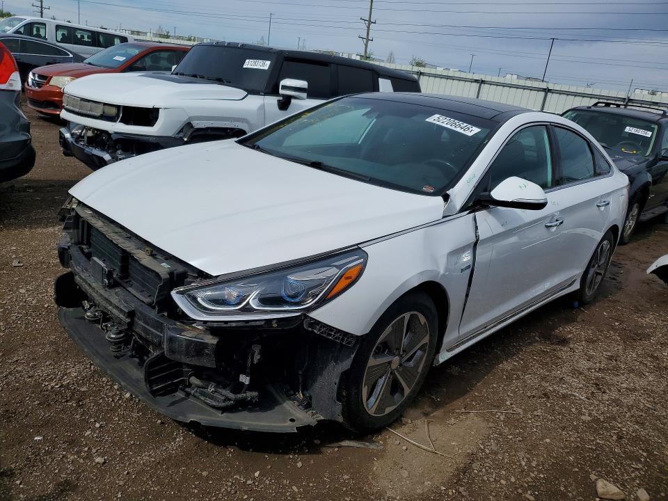 Auction sale of the 2019 Hyundai Sonata Hybrid, vin: KMHE34L34KA087579, lot number: 52206646