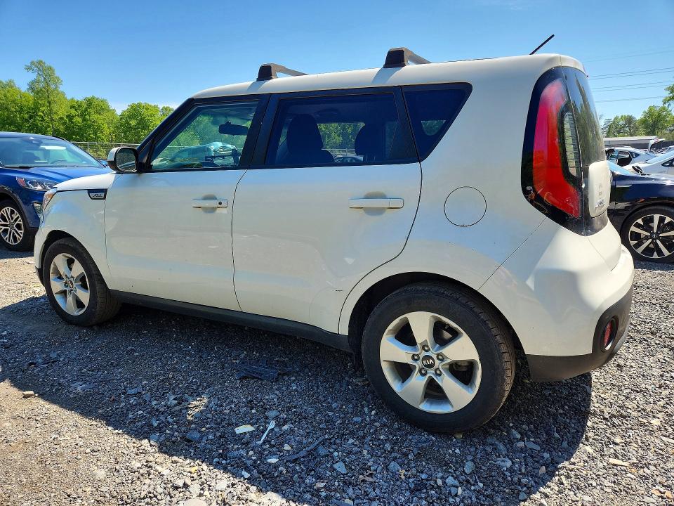 52192646 :رقم المزاد ، KNDJN2A24J7562381 vin ، 2018 Kia Soul مزاد بيع