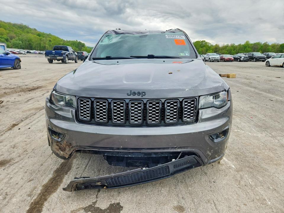 Продаж на аукціоні авто 2017 Jeep Grand Cherokee, vin: 1C4RJFAG9HC863411, номер лоту: 52682176