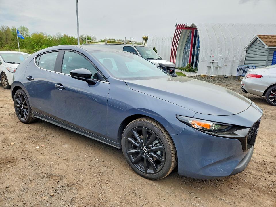 Продажа на аукционе авто 2026 Mazda 3, vin: JM1BPBLL7T1867688, номер лота: 52390226