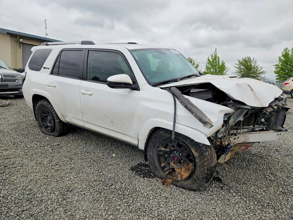 Продажа на аукционе авто 2018 Toyota 4runner, vin: JTEBU5JR5J5584841, номер лота: 52519766